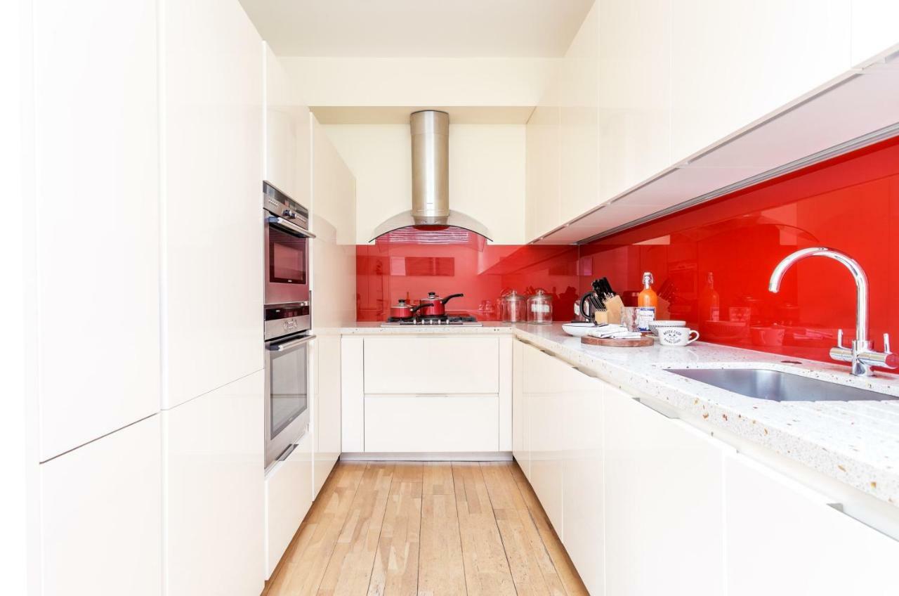 Logan Mews By Lime Street Apartment London Exterior photo